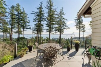 #7 - 5110 Alderfeild Place
